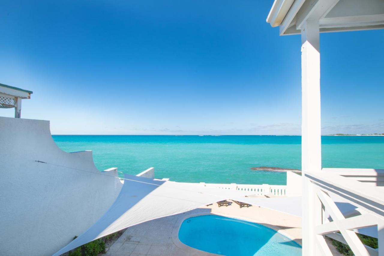 Caprice 9 - Oceanfront Villa - Gated Community With Pool Nassau Eksteriør billede